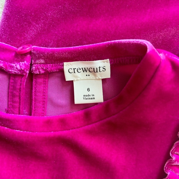 Jcrew girls size 6- cranberry velvet flutter sleeve romper. Smoke free home - Picture 5 of 5